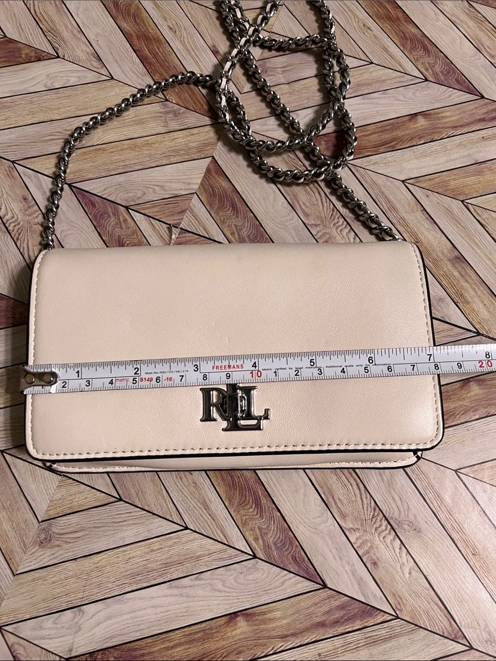 Ralph Lauren mini Neutral Cream Leather Chain Shoulder crossbody Bag - Picture 6 of 7